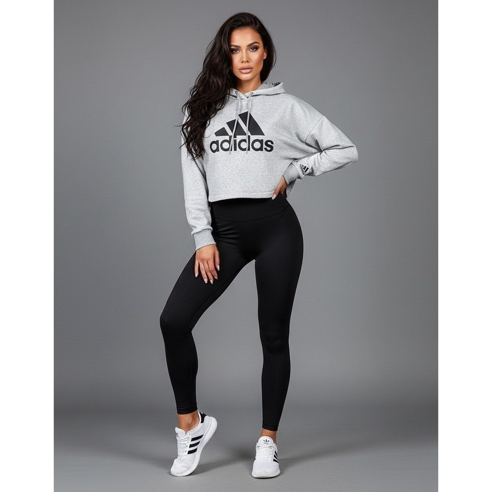 Adidas Women's Cropped Hoodie Long Sleeve Pullover Jacket Gray Logo Size Medium